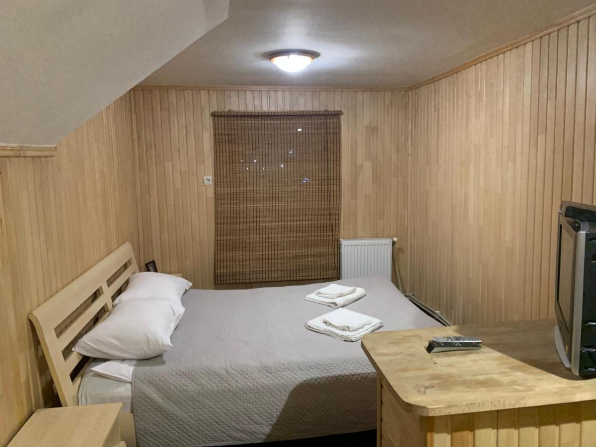 Tranzyt Motel Yablunytsya Exterior foto