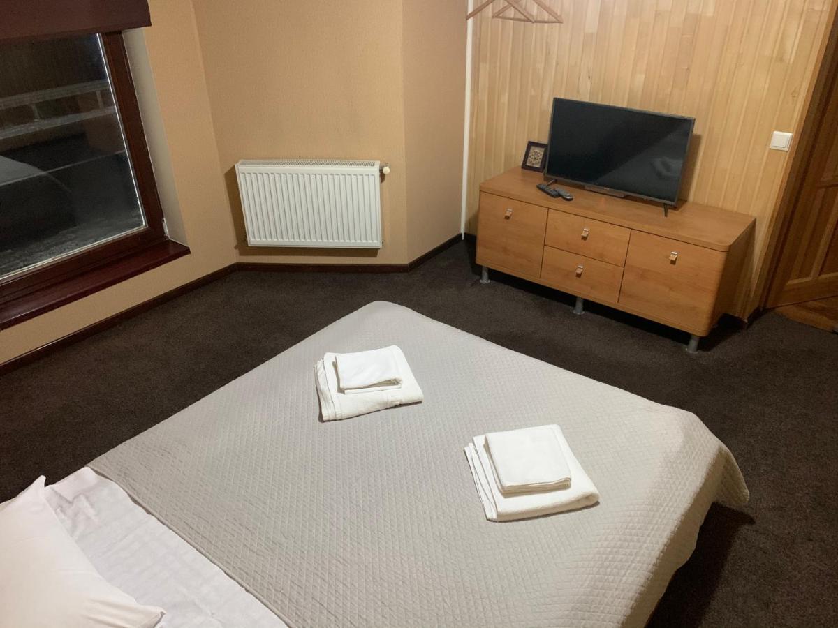 Tranzyt Motel Yablunytsya Exterior foto